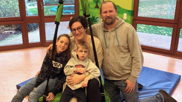 Trauerarbeit: Eine Familie zu Besuch im Kinderhospiz Löwenherz