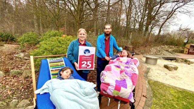 der Kinderhospiz Löwenherz e.V. wurde vor 25 Jahren, im Mai 1998, gegründet.