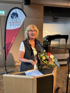 Gaby Letzing ist das erste Ehrenmitglied in der Löwenherz-Geschichte. Fotos: Kinderhospiz Löwenherz e.V.